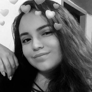 Meet your Posher, Yaire